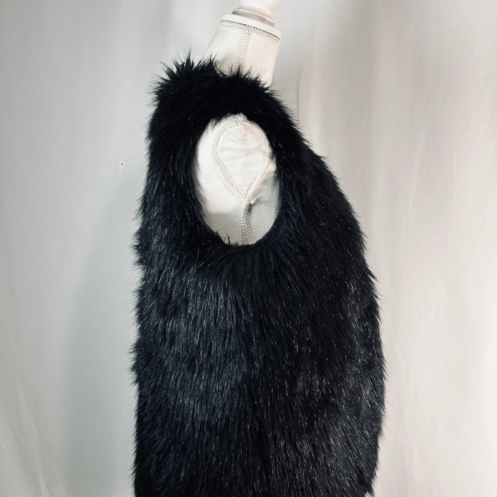 Time and Tru Womens Black Faux Fur Vest Shaggy Open Front Sleeveless Medium 8-10 - Picture 5 of 10
